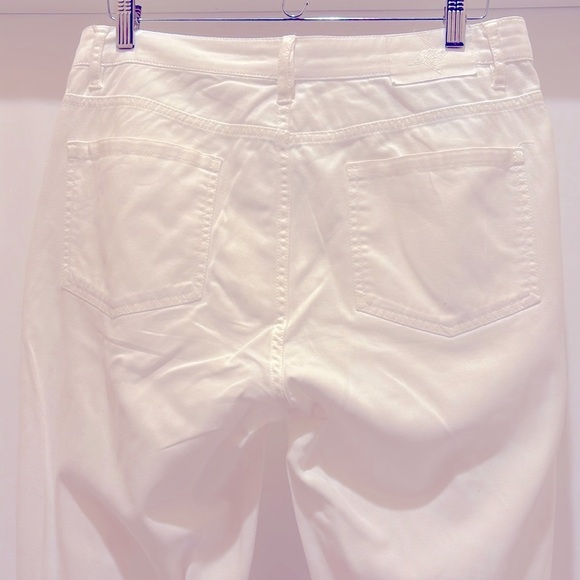 BCBGeneration Pants - Slightly Worn BCBGeneration Women Skinny Pants Size 30 White